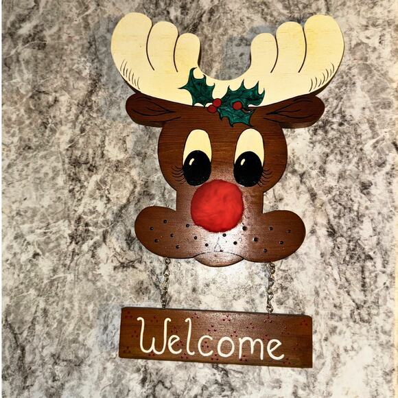 Handmade Wooden Rudolph Reindeer Welcome Sign | Pom Pom Nose | Vintage - Picture 2 of 8